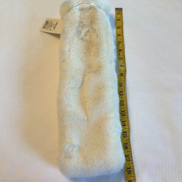 Faux Fur Neck Wrap Light Beige New - Picture 5 of 7